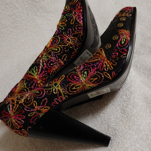 NWT Naughty Monkey heels sz.6M. Final price - Picture 10 of 11